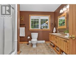 206 Macbeth Island, Bracebridge, ON P1L1X1 Photo 18