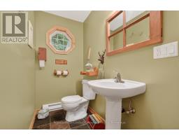 206 Macbeth Island, Bracebridge, ON P1L1X1 Photo 21