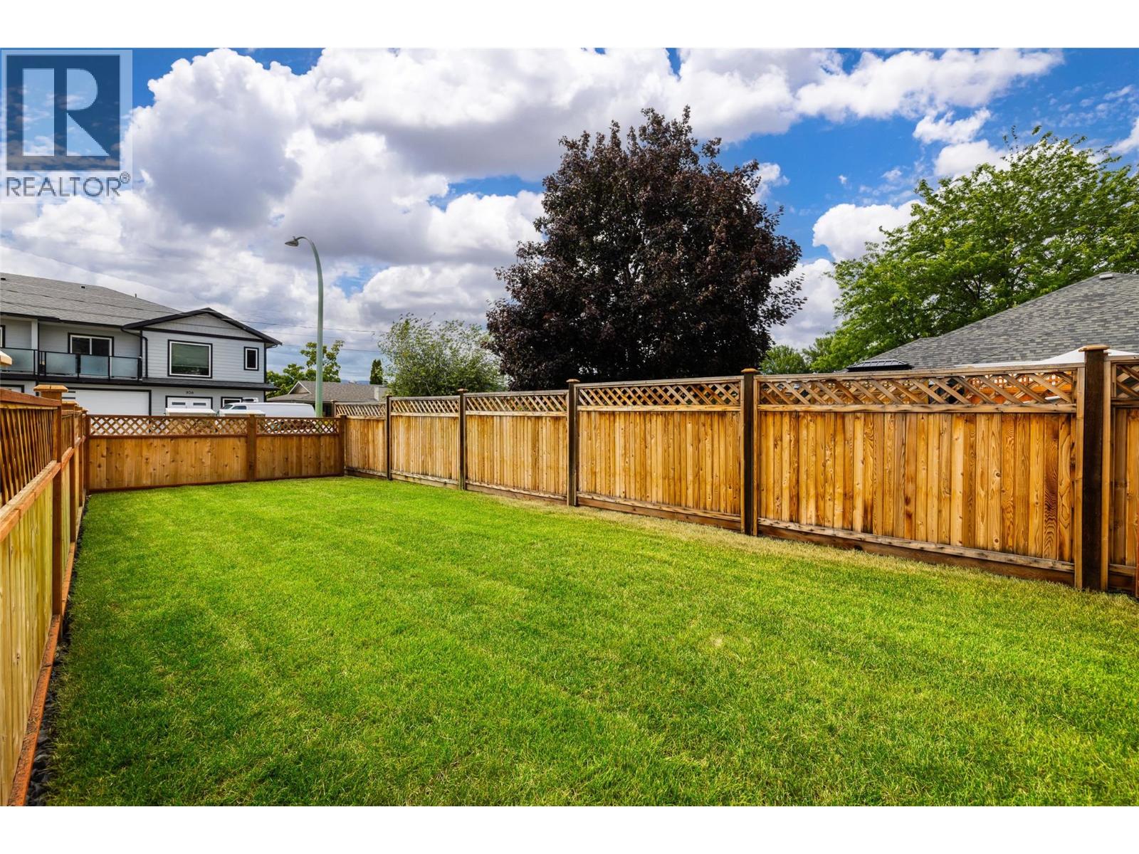 935 Maygard Road - 50