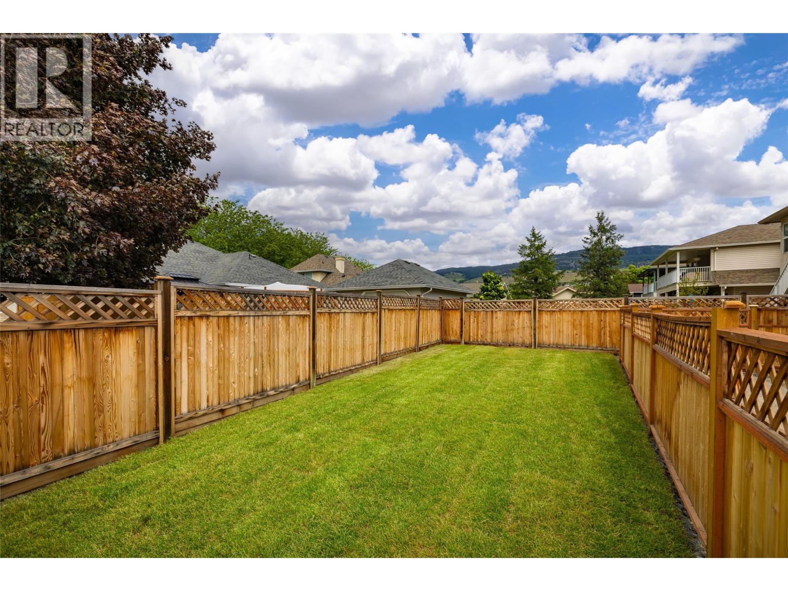935 Maygard Road - 51