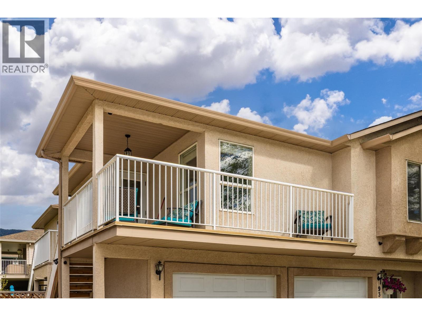 935 Maygard Road - 20