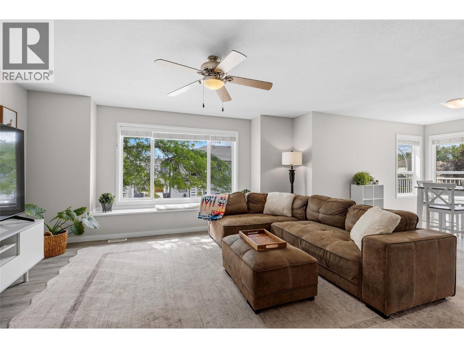 935 Maygard Road - 24