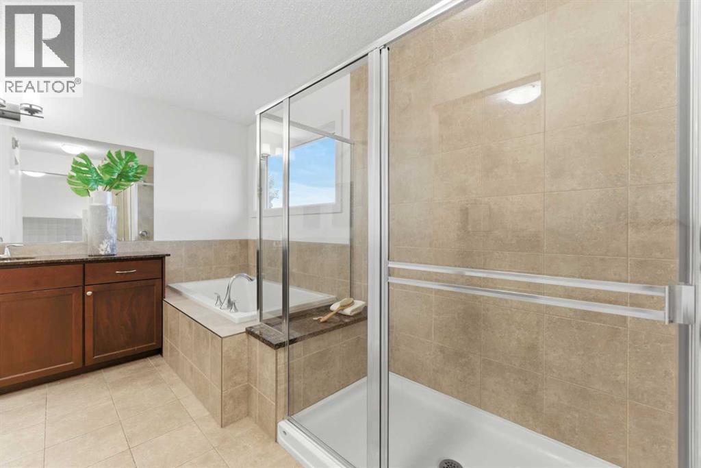 102 Cranarch Common SE — photo 35