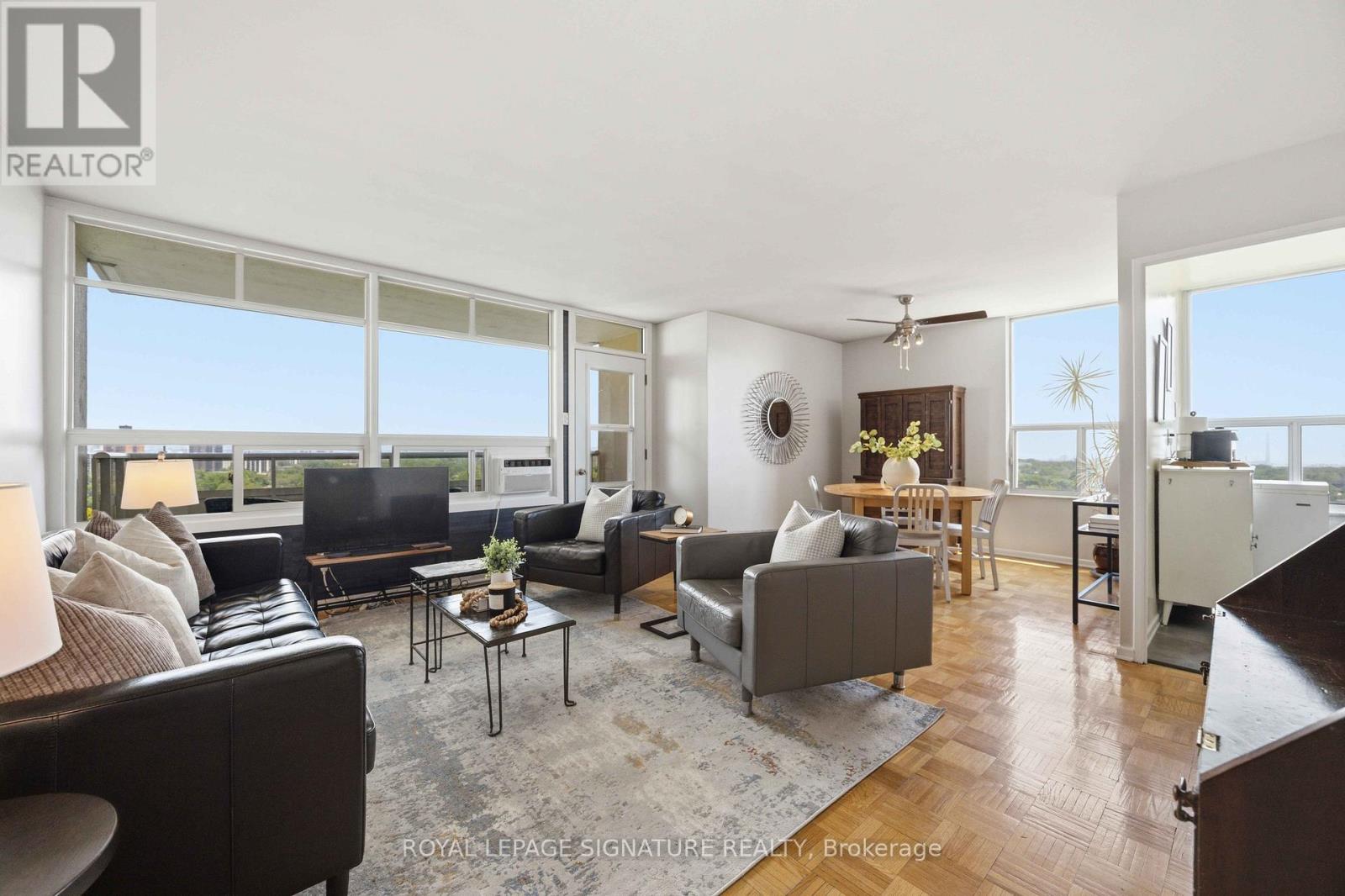 Listing photo of 1502 - 980 BROADVIEW AVENUE