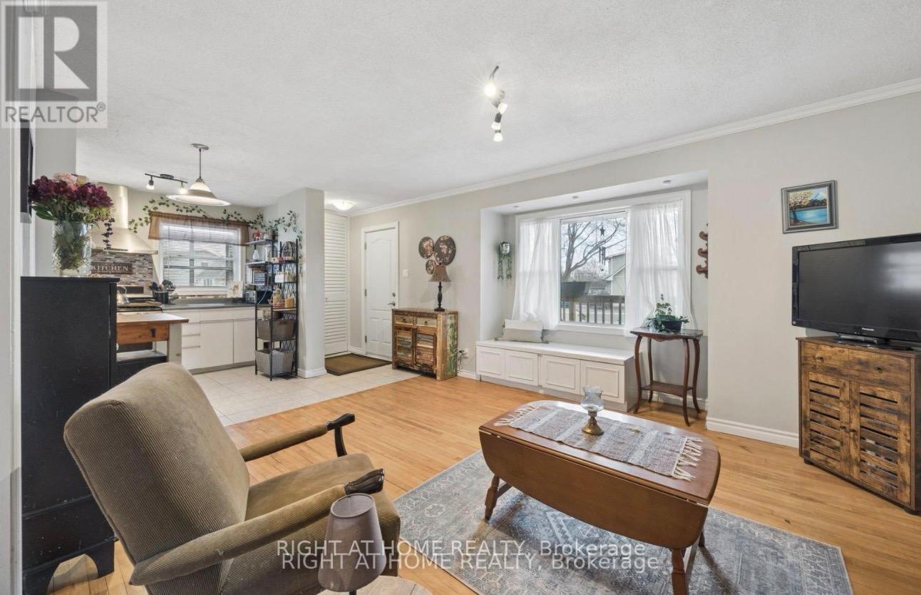 154 ADMIRAL ROAD - 11