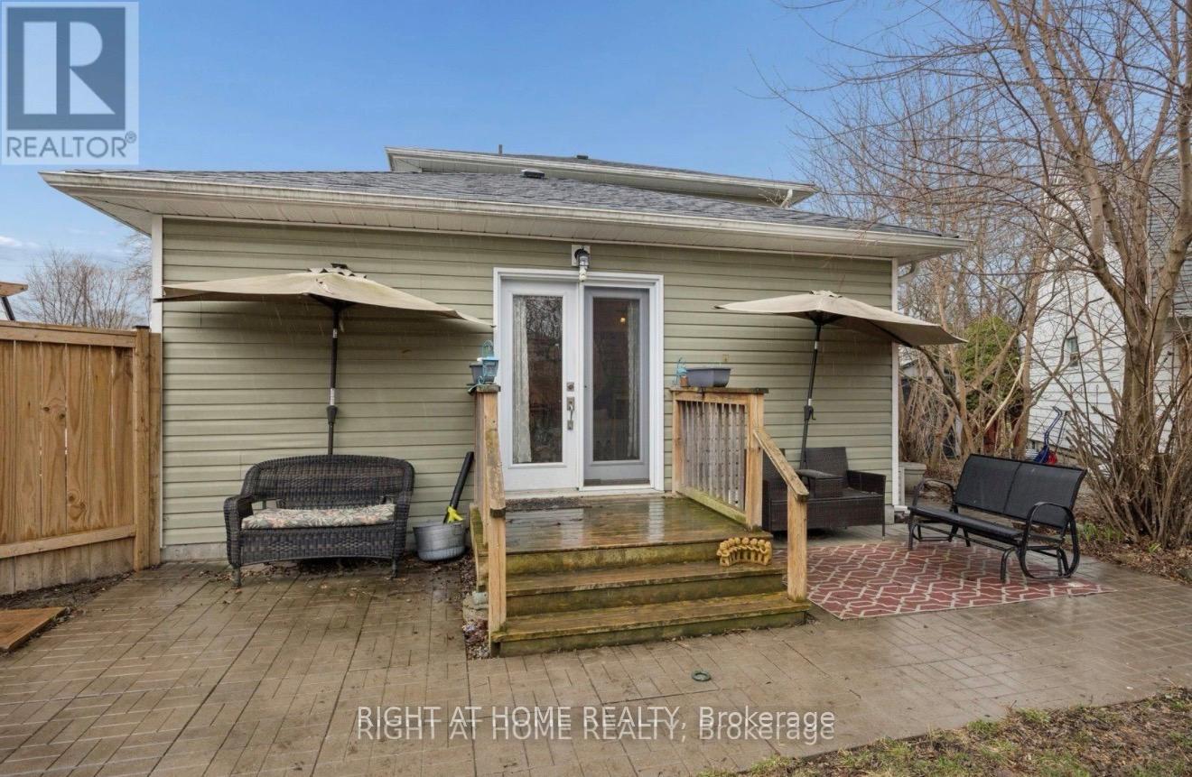 154 ADMIRAL ROAD - 21