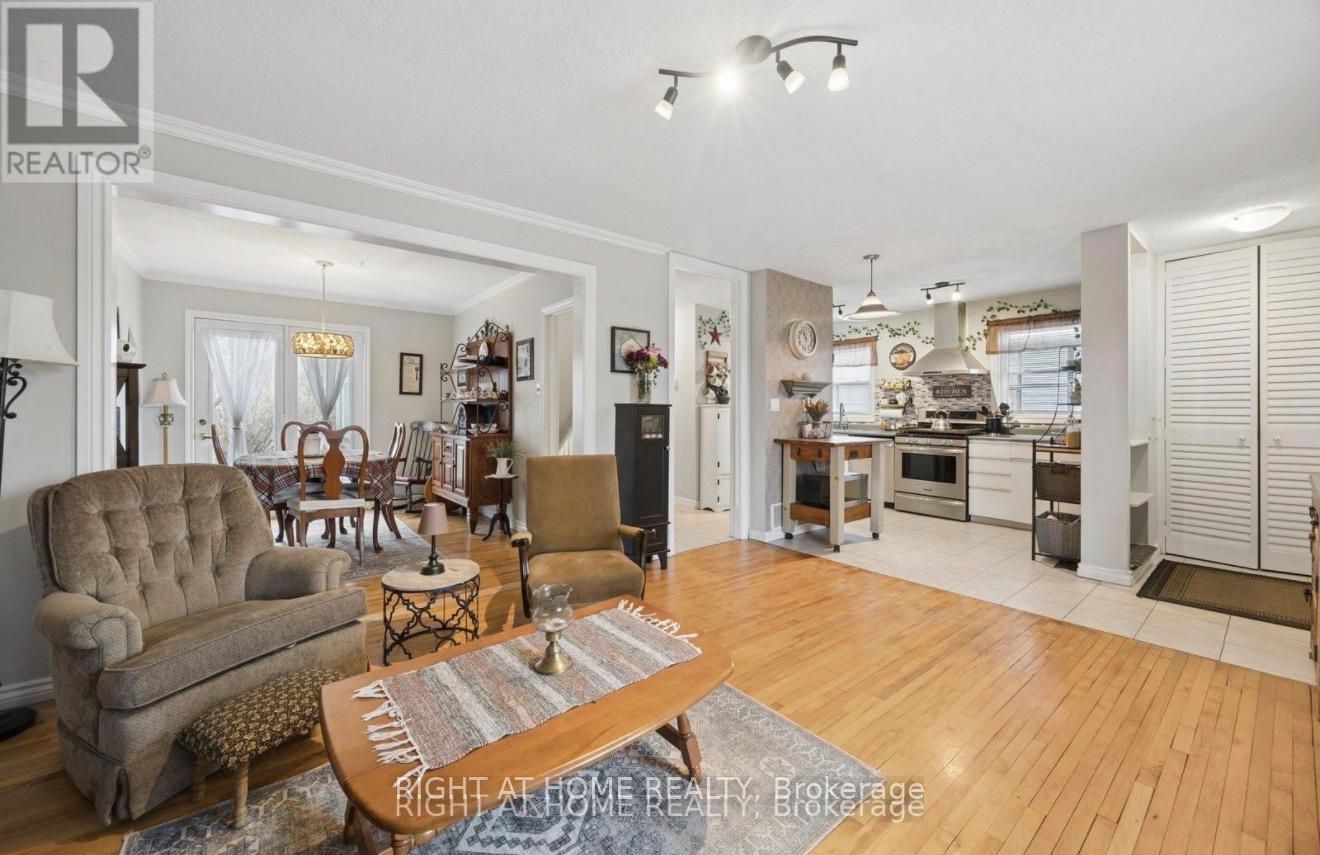 154 ADMIRAL ROAD - 6