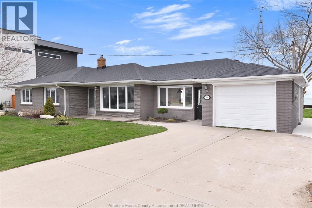 208 ROBSON ROAD - 2