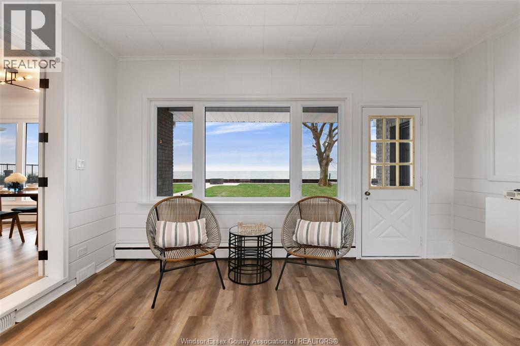 208 ROBSON ROAD - 27