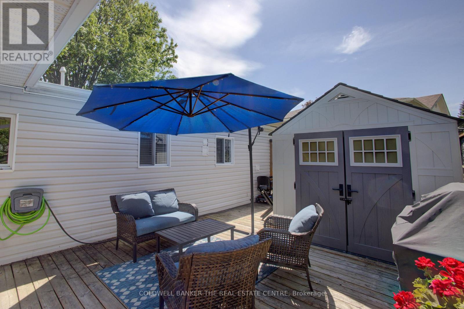 36 LINDEN LANE - 28