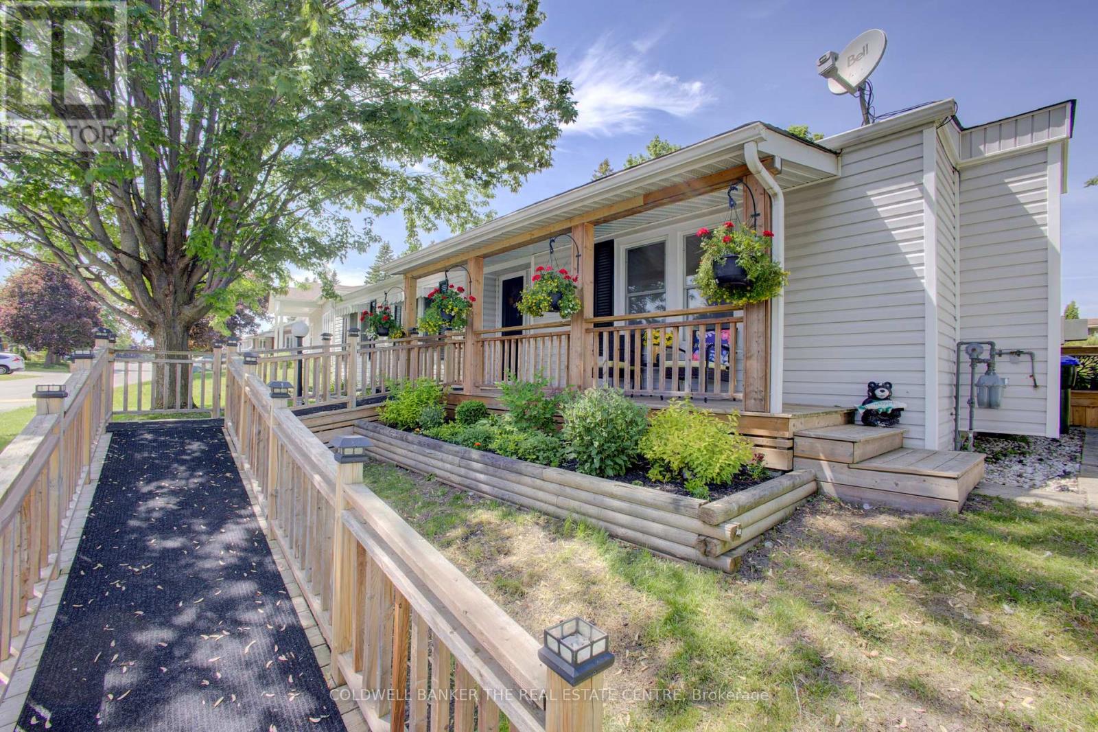 36 LINDEN LANE - 4
