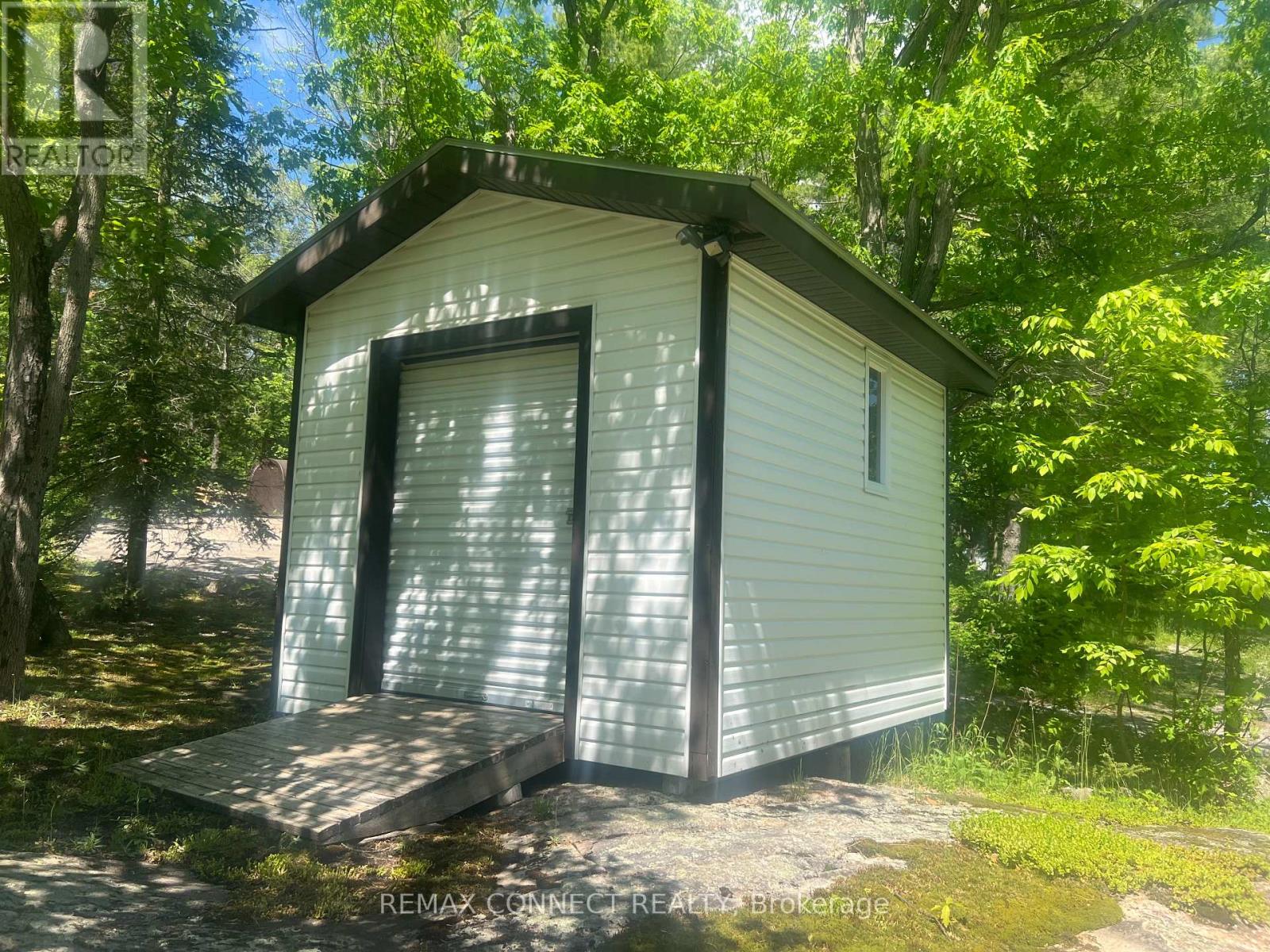 1729 ELLIS ROAD - 21