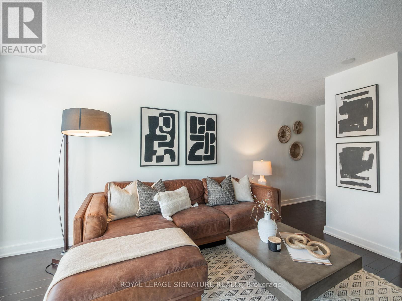 #1109 38 DAN LECKIE WAY - 21