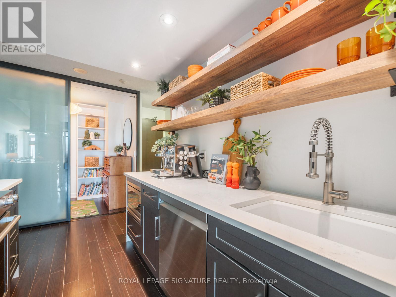 #1109 38 DAN LECKIE WAY - 13