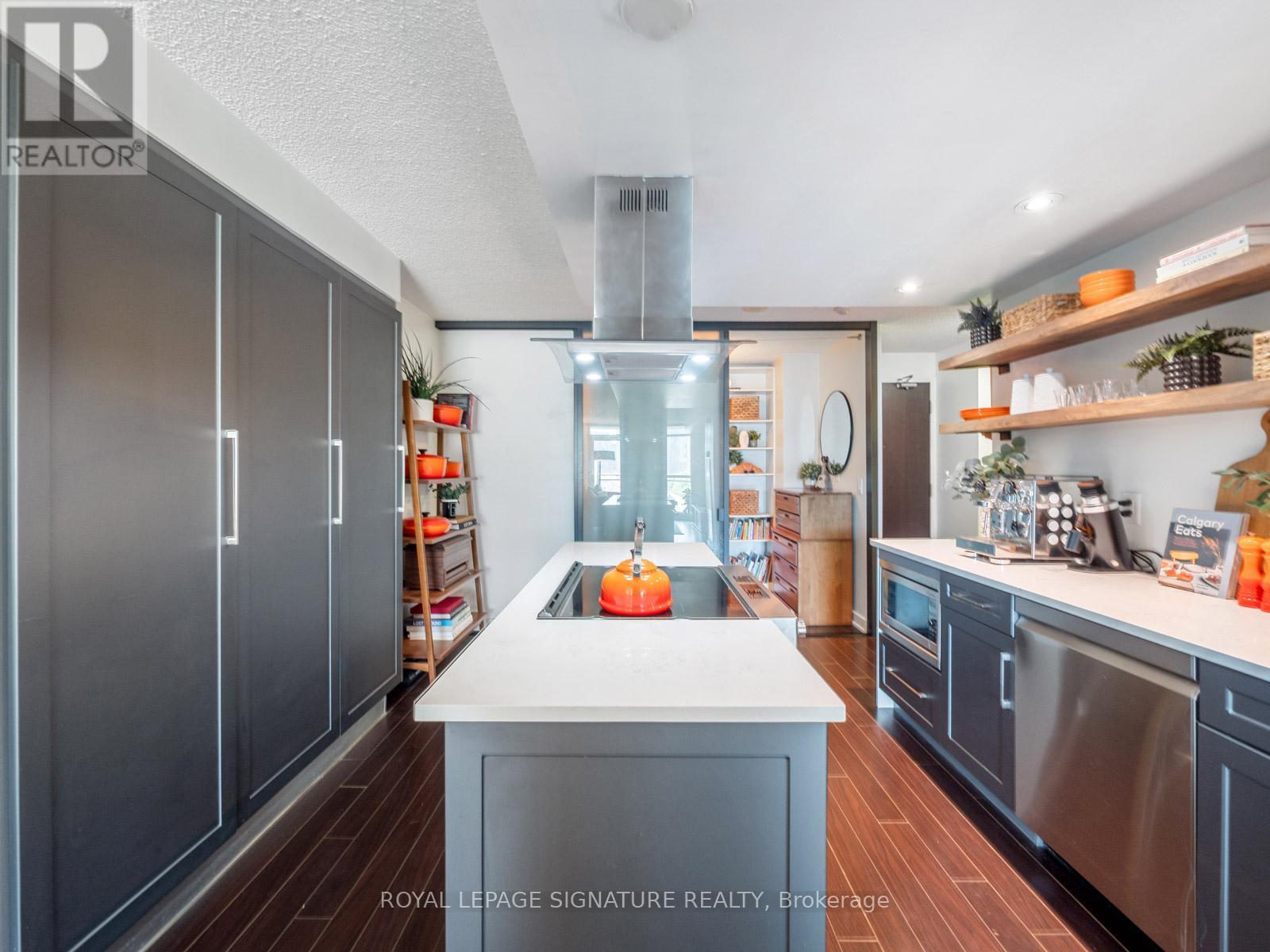 #1109 38 DAN LECKIE WAY - 11