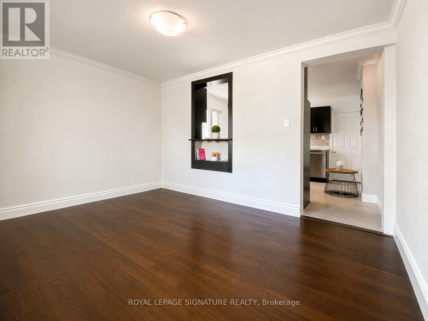 35 AUGUST AVENUE - 12