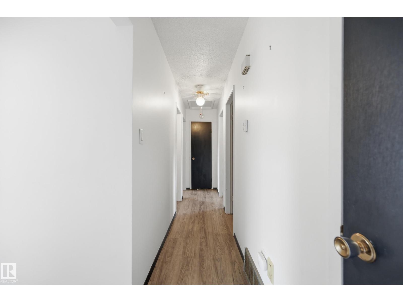 5515 143 AV NW — photo 13