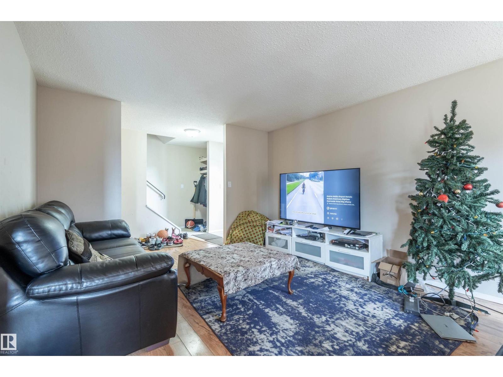 7115-7121 80 AV NW - 26