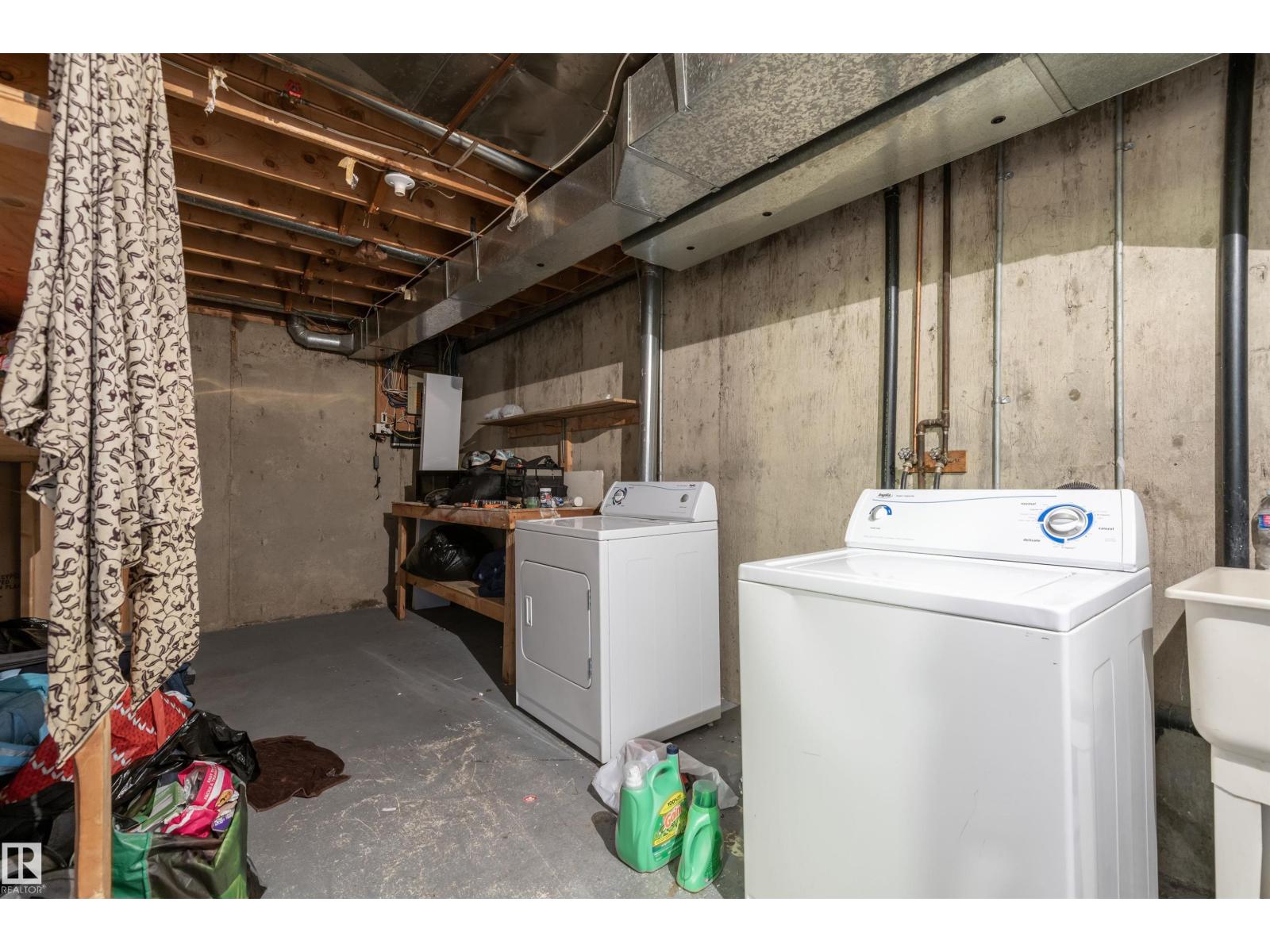 7115-7121 80 AV NW - 33