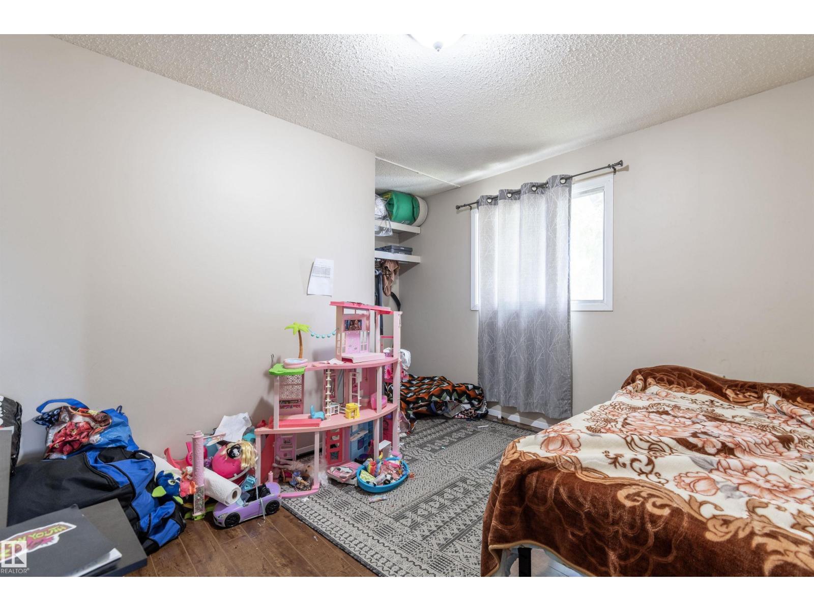 7115-7121 80 AV NW - 36