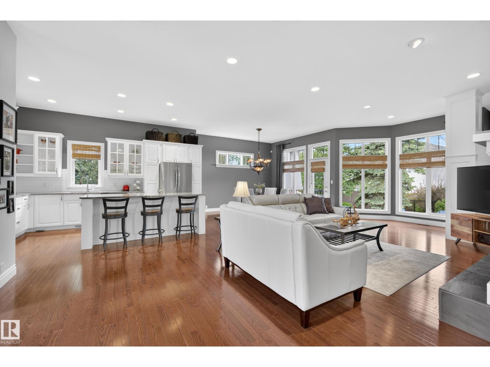 76 NOTTINGHAM IN - photo 3