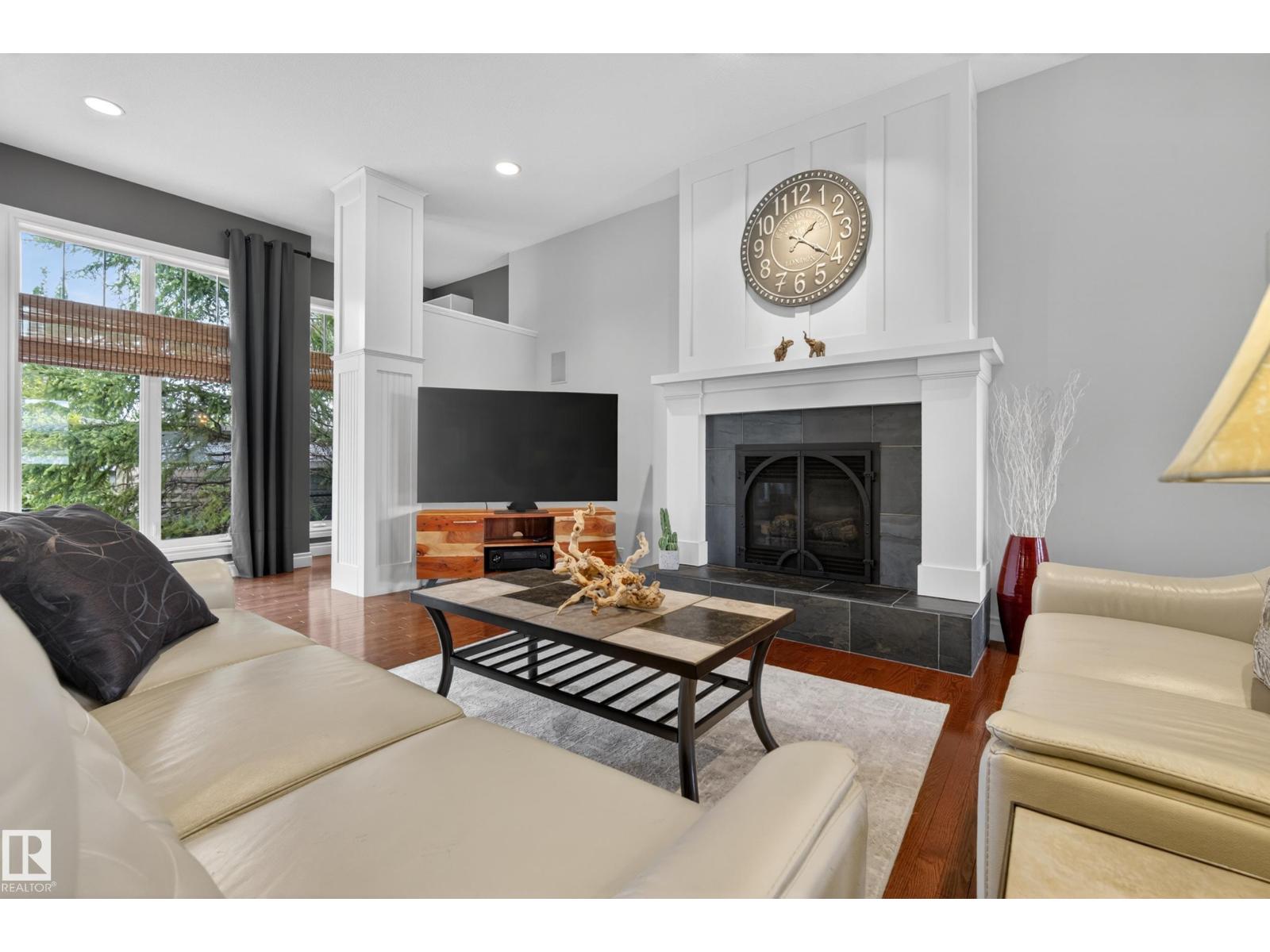 76 NOTTINGHAM IN — photo 9