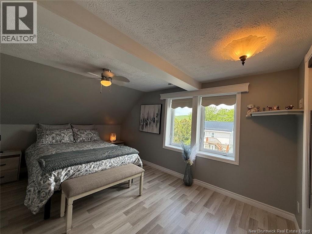 59 42e Avenue - 24