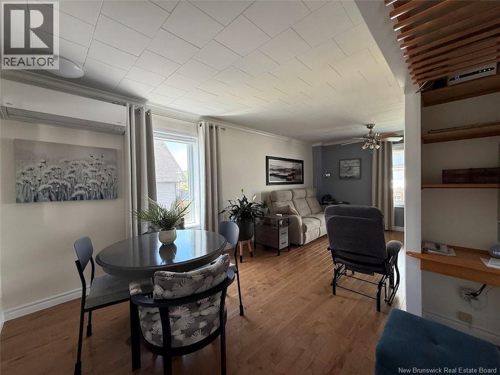 59 42e Avenue - 8
