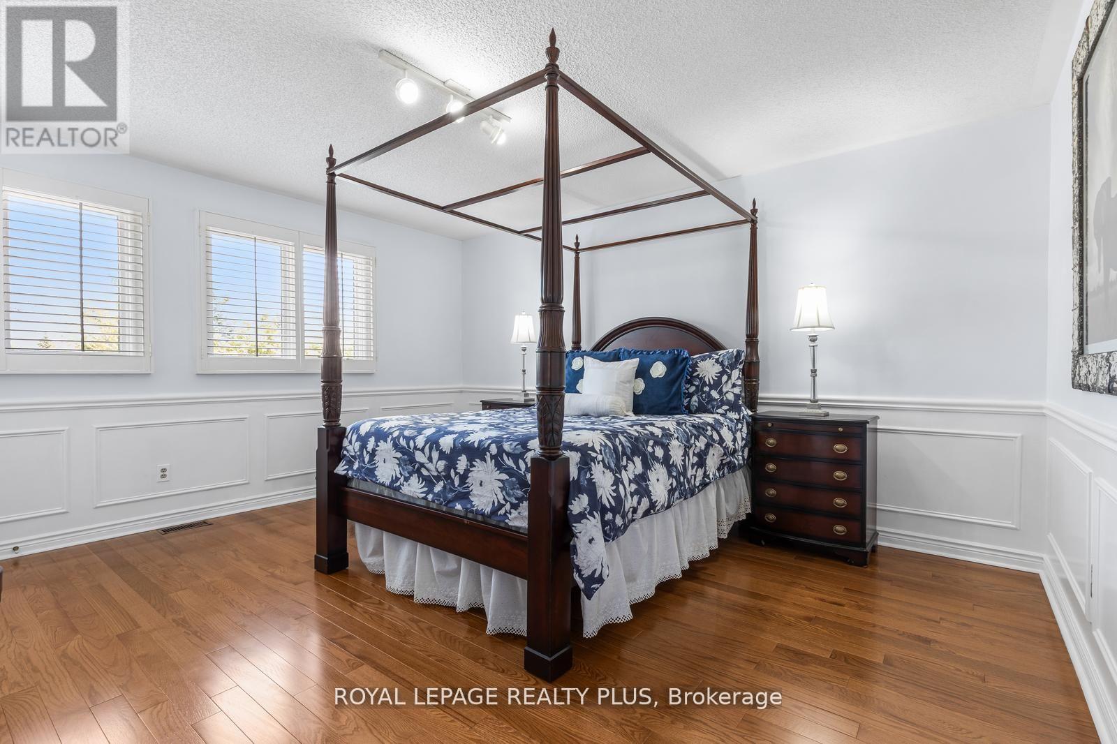 1504 TANNER COURT - 32