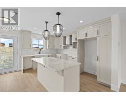 100 Trenton Drive thumbnail 9