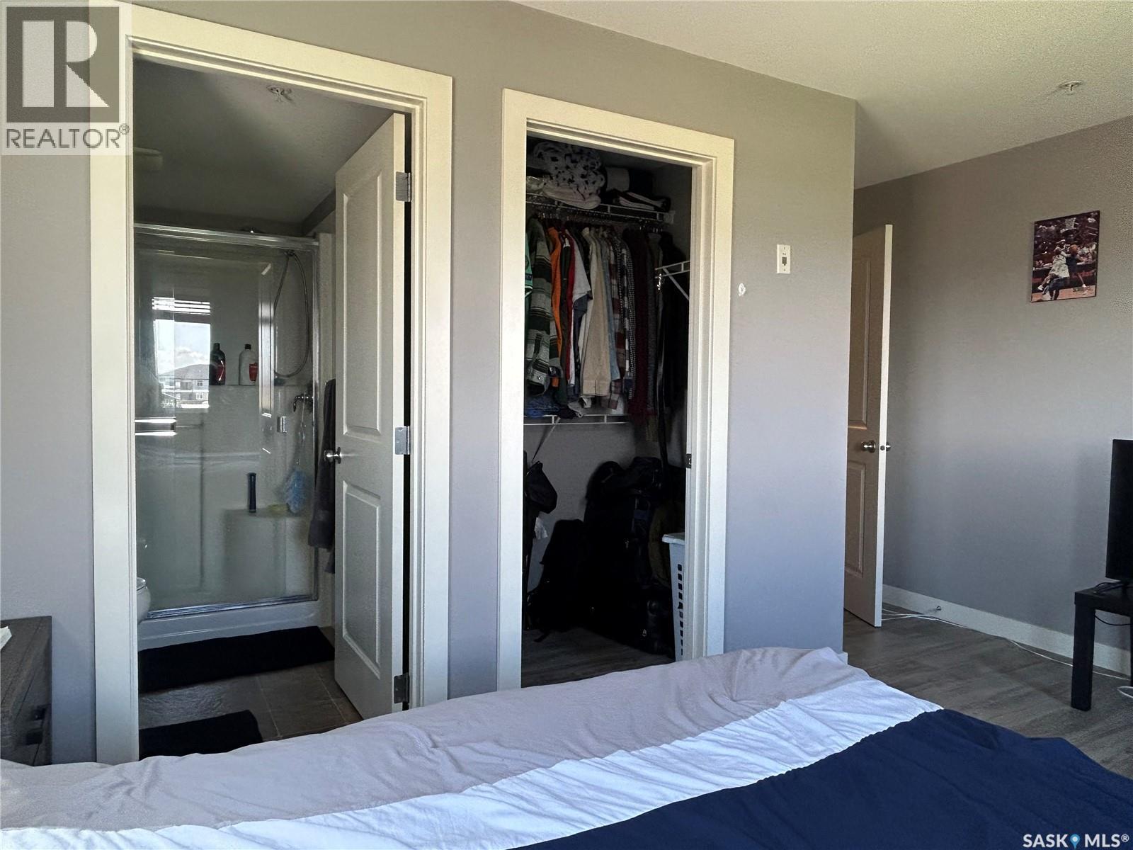210 308 Petterson DRIVE — photo 20