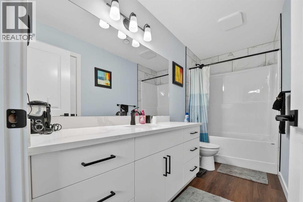 225 Greenwood Road - 43