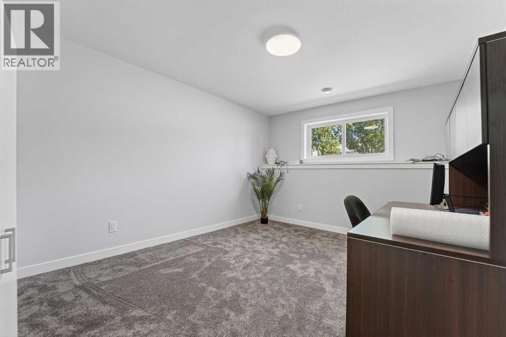 225 Greenwood Road - 39