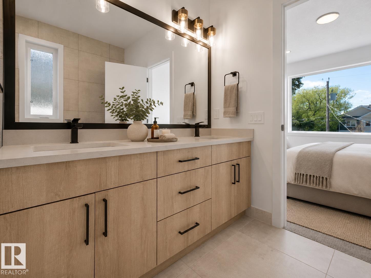 13843 110A AV NW - 18