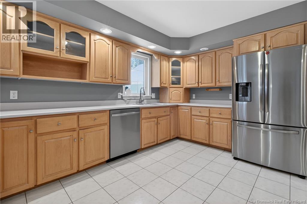 369 Eunice Avenue - 23