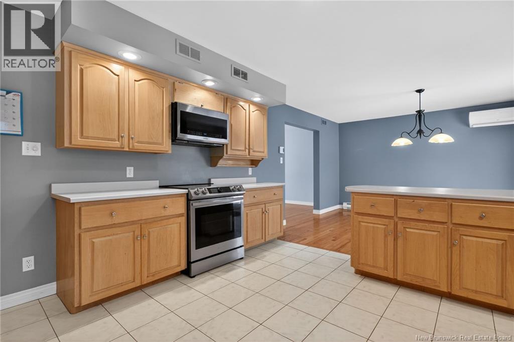 369 Eunice Avenue - 24