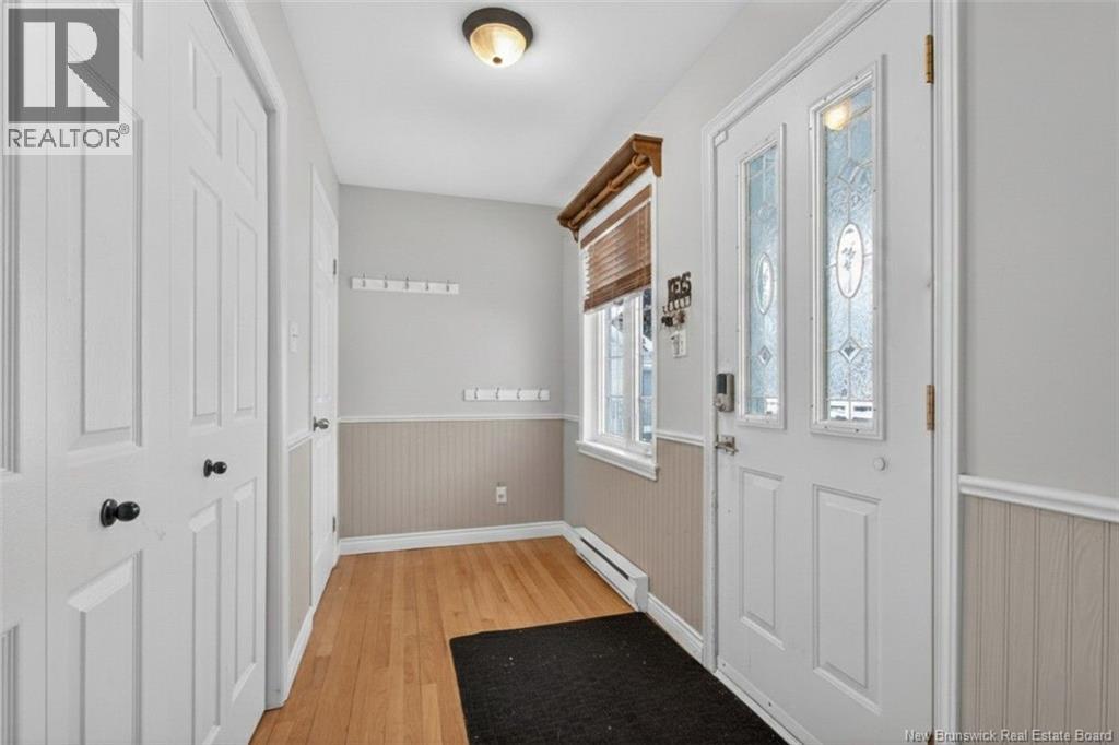 369 Eunice Avenue - 21