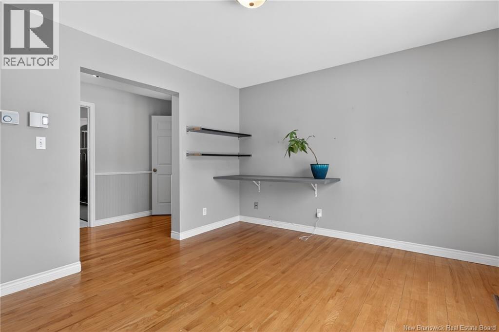 369 Eunice Avenue - 31