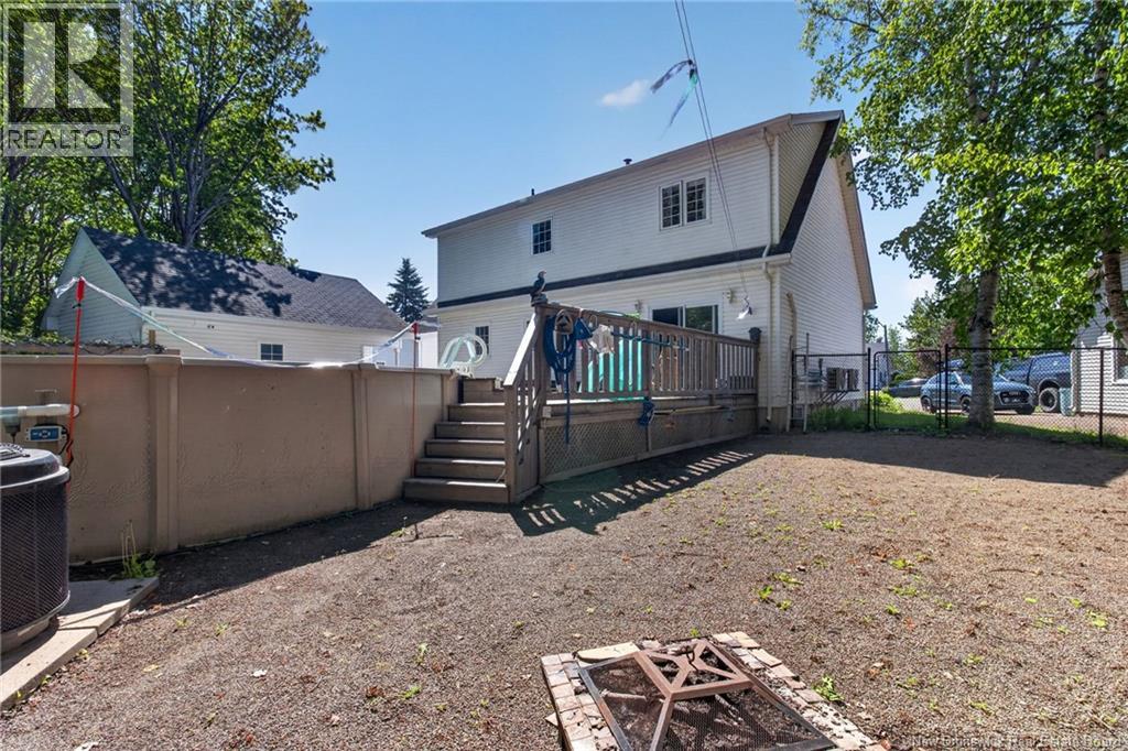 369 Eunice Avenue - 17