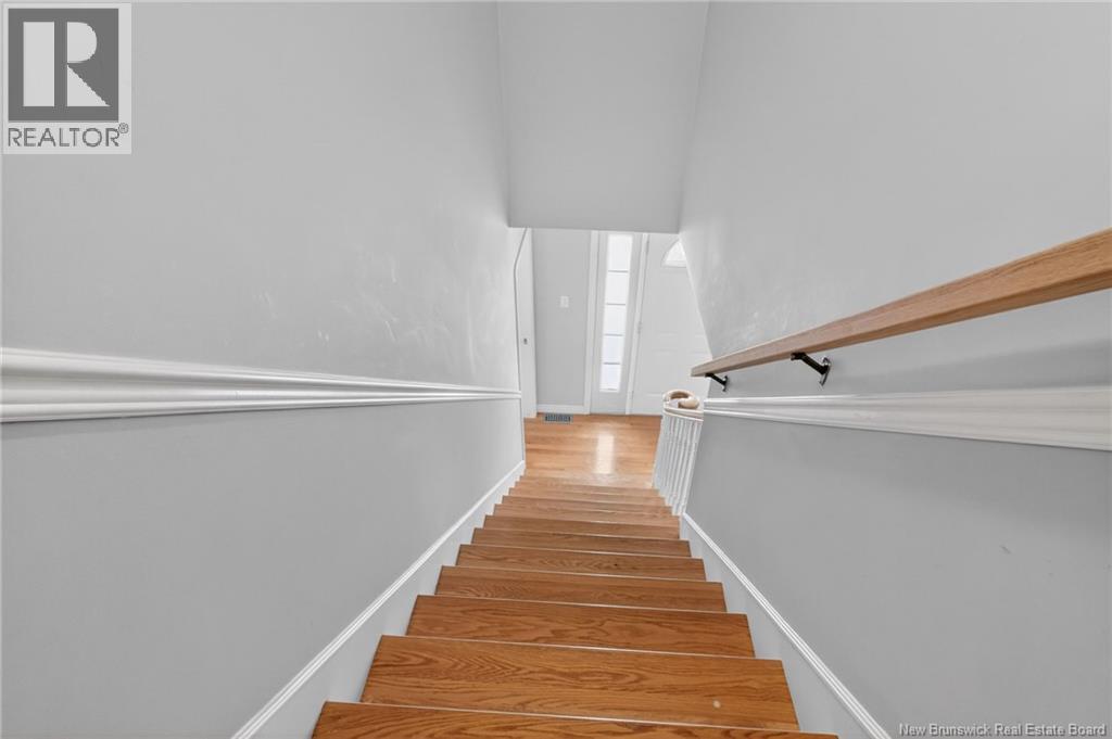 369 Eunice Avenue - 41