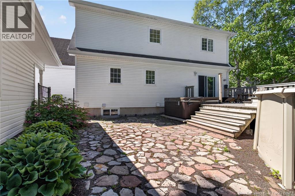 369 Eunice Avenue - 12