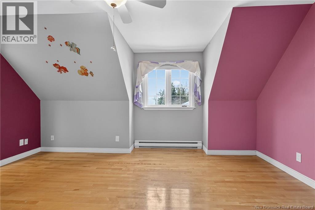 369 Eunice Avenue - 36