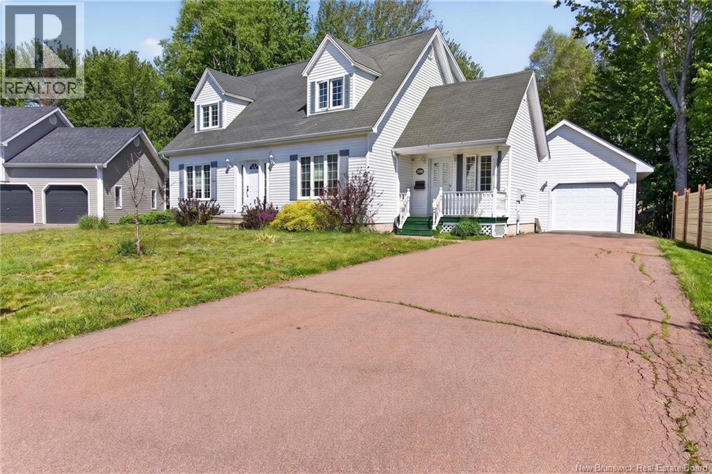 369 Eunice Avenue - 1