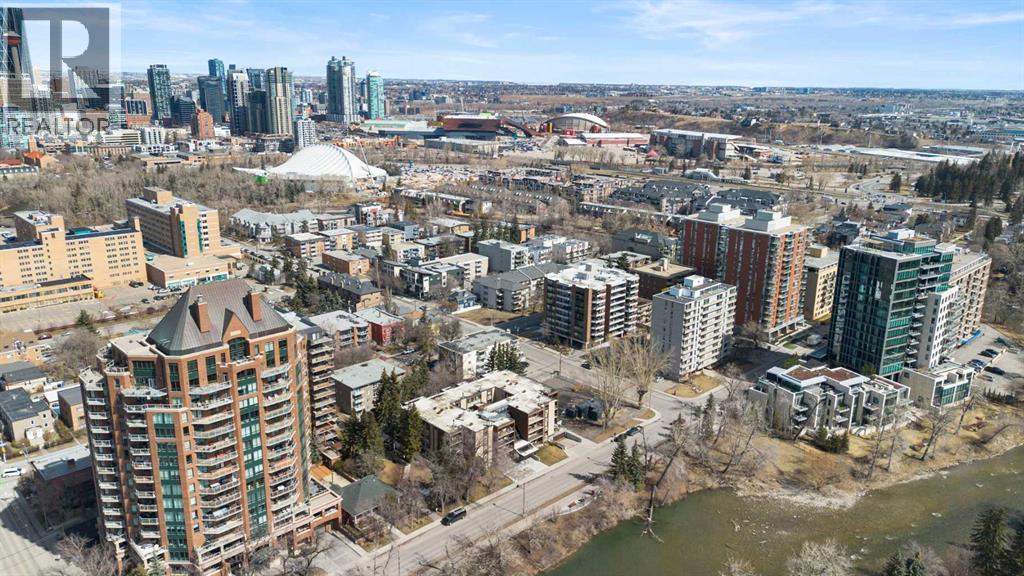 #202 220 26 Avenue SW - 48