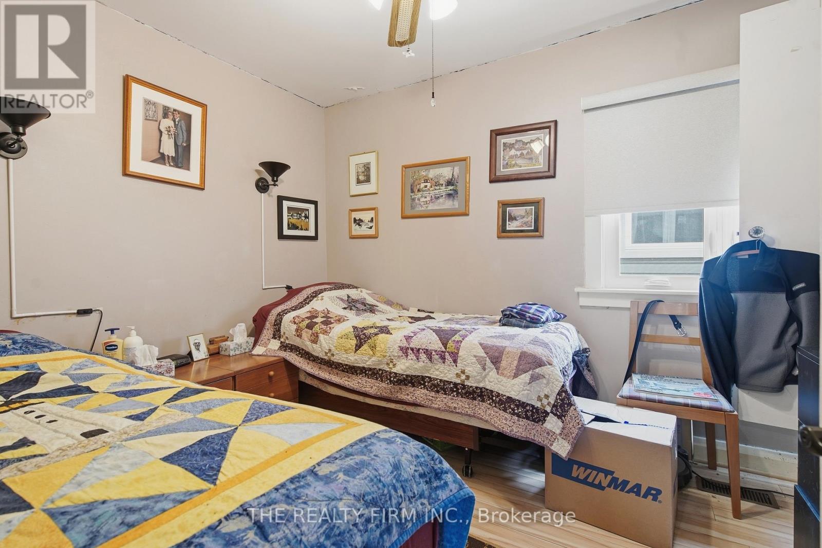 119 CONNAUGHT AVENUE - 18