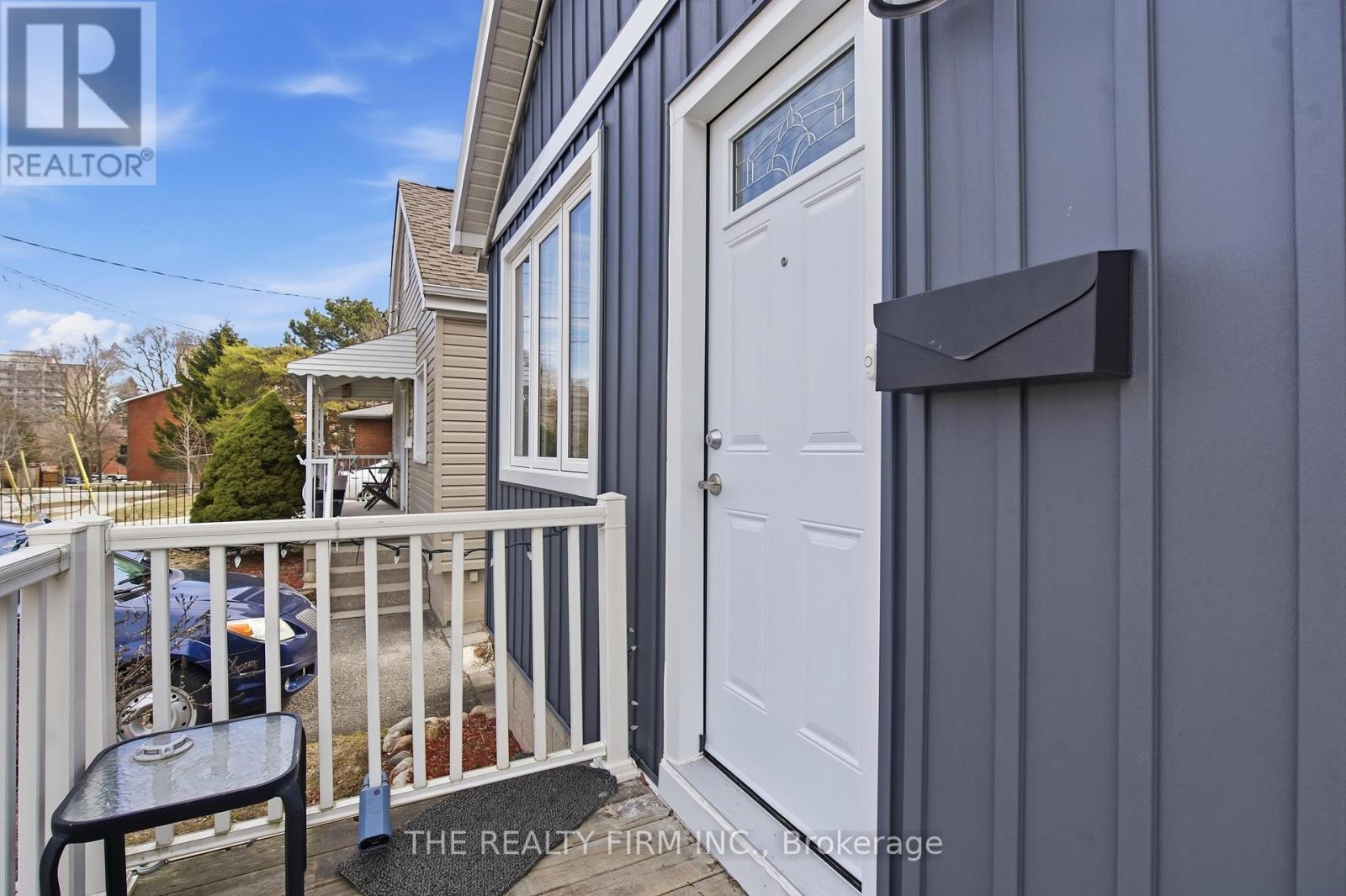 119 CONNAUGHT AVENUE - 5