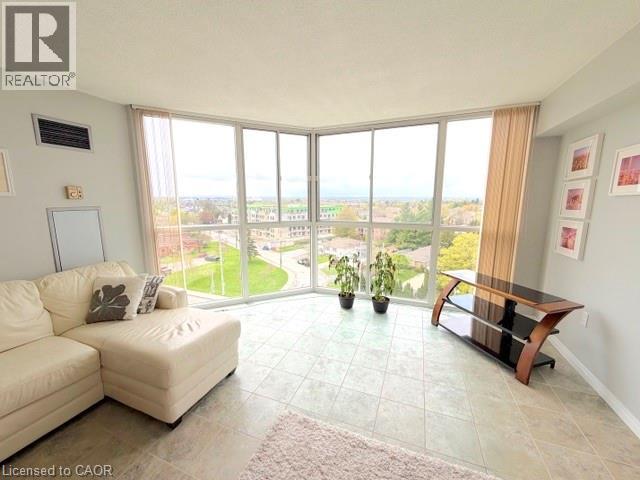 #801 162 MARTINDALE Road - 14
