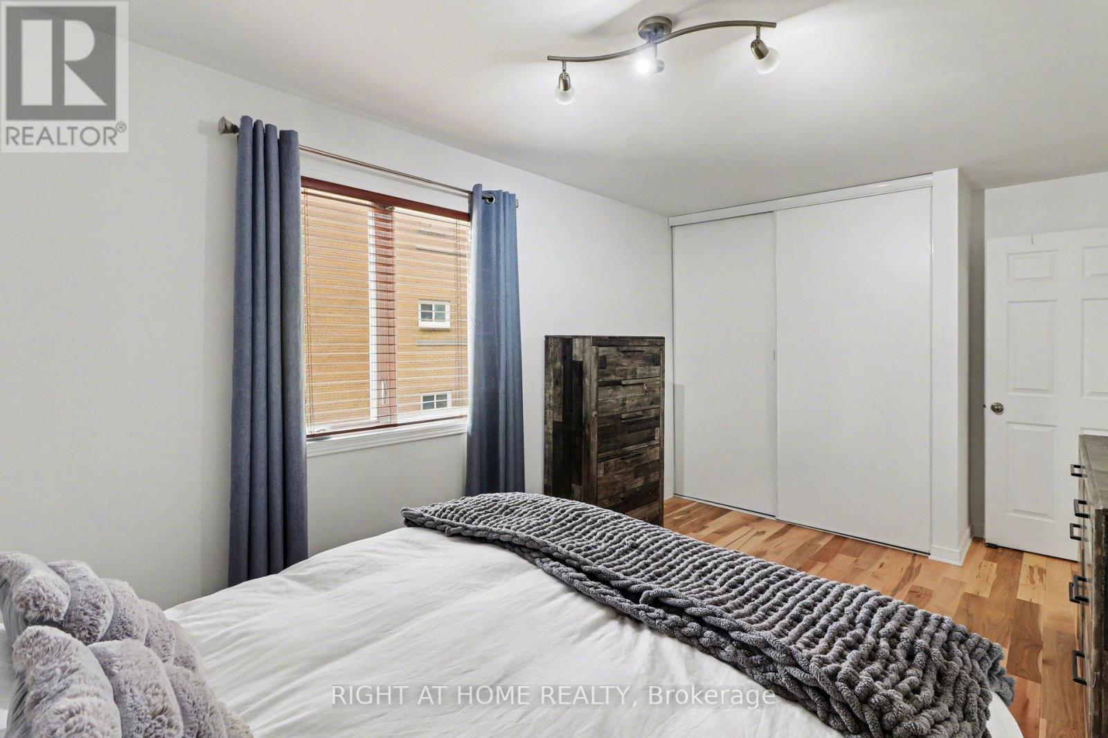 #202 646 CUMMINGS AVENUE - 25