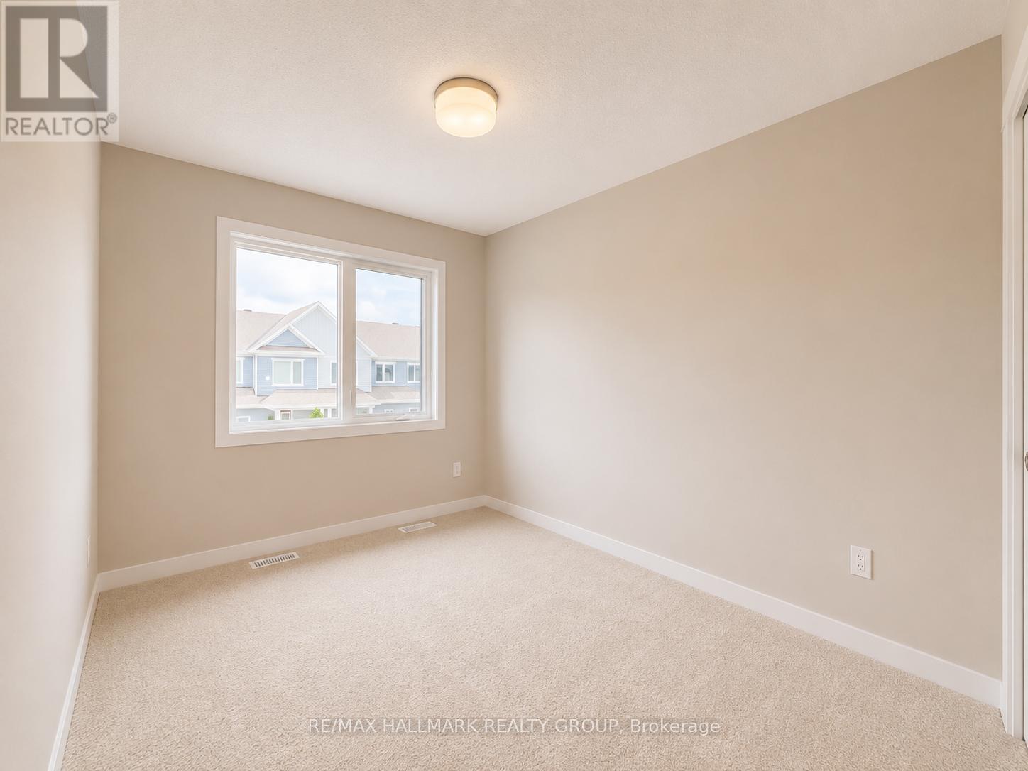3 Bed, 3 Bath House for Rent in Ottawa – 27 PUMICE PLACE, Ottawa – MLS# X13433470 - Image 14