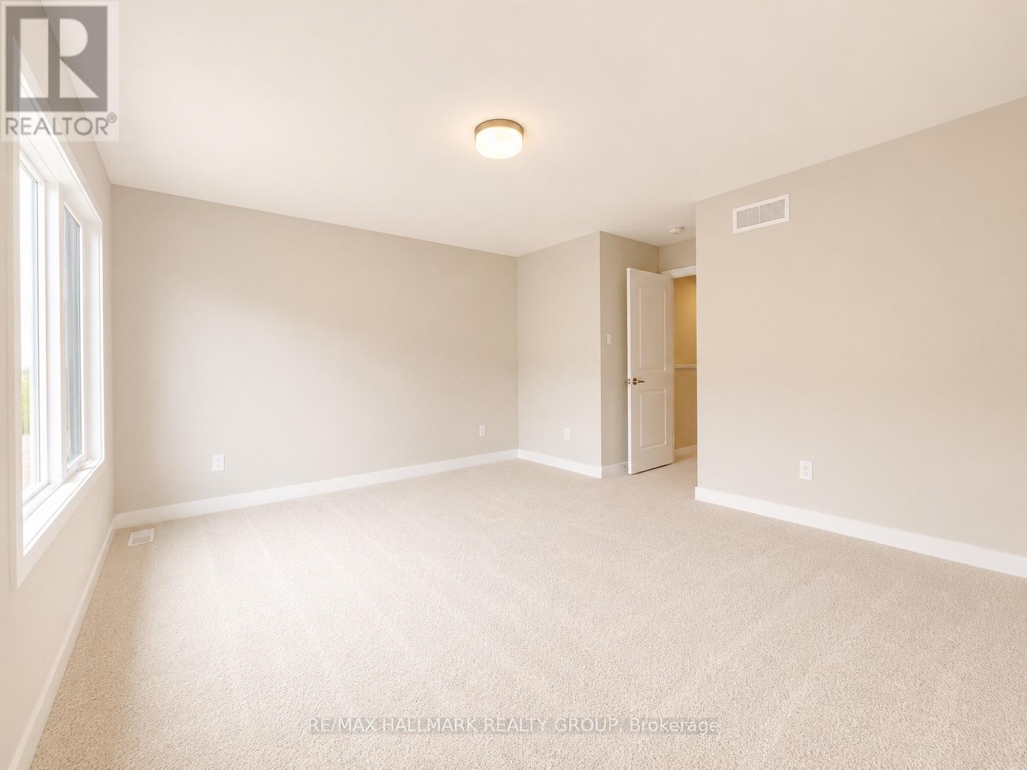 3 Bed, 3 Bath House for Rent in Ottawa – 27 PUMICE PLACE, Ottawa – MLS# X13433470 - Image 17